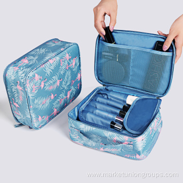 Compartment wash bag